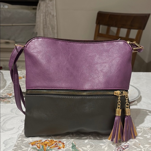 Purple and Gray Tassel Clutch - Picture 7 of 8